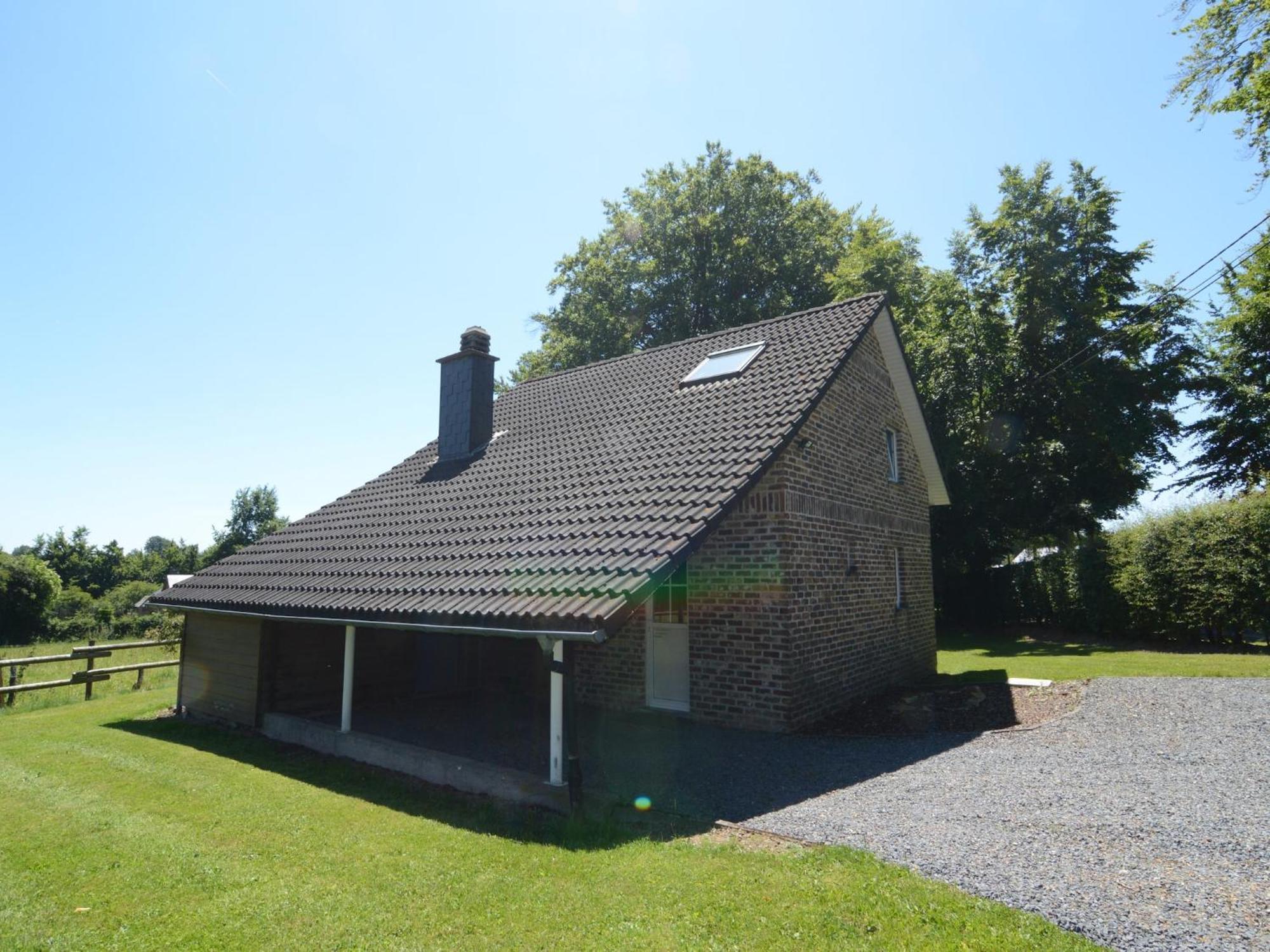 Picture Perfect Holiday Home In Sourbrodt With Garden Bbq Exterior foto